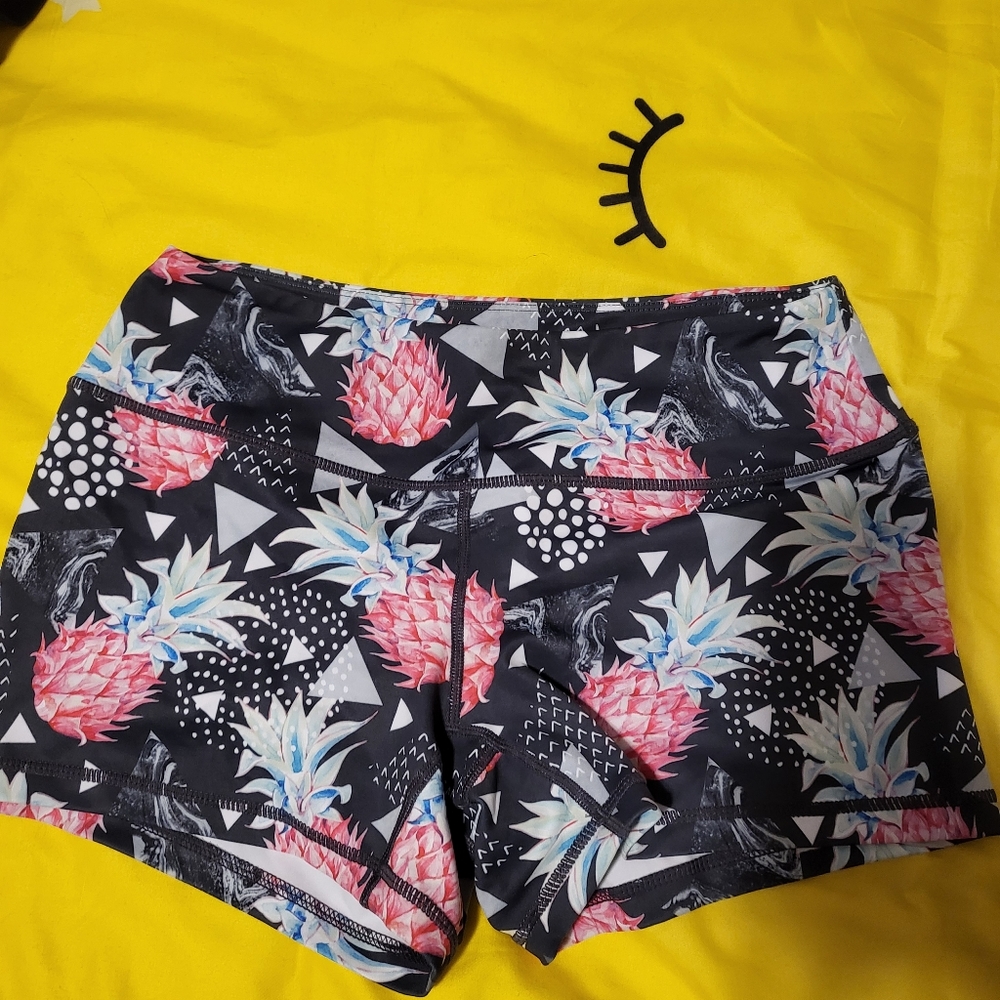 FMFM Pineapple shorts